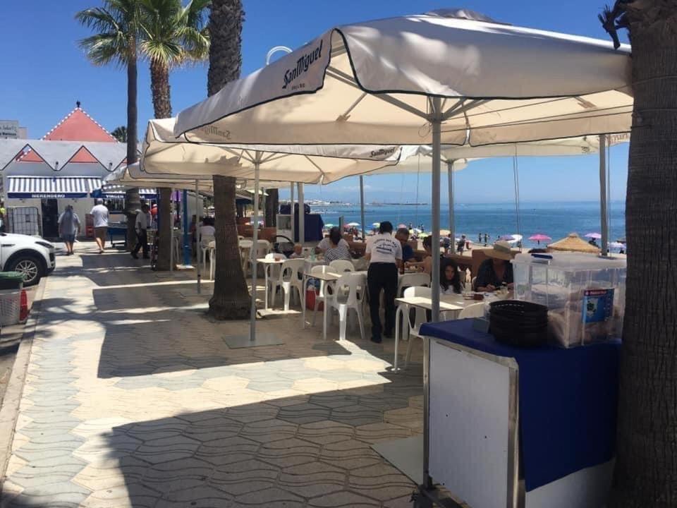 Luxury Beachfront Apartment In Benalmadena Costa מראה חיצוני תמונה