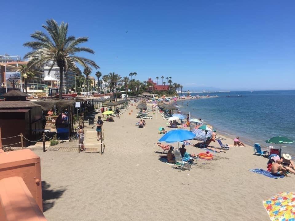 Luxury Beachfront Apartment In Benalmadena Costa מראה חיצוני תמונה
