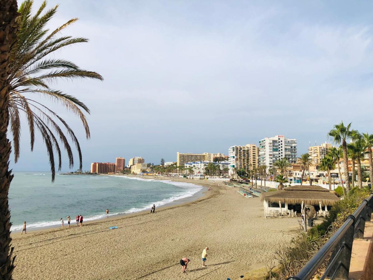 Luxury Beachfront Apartment In Benalmadena Costa מראה חיצוני תמונה