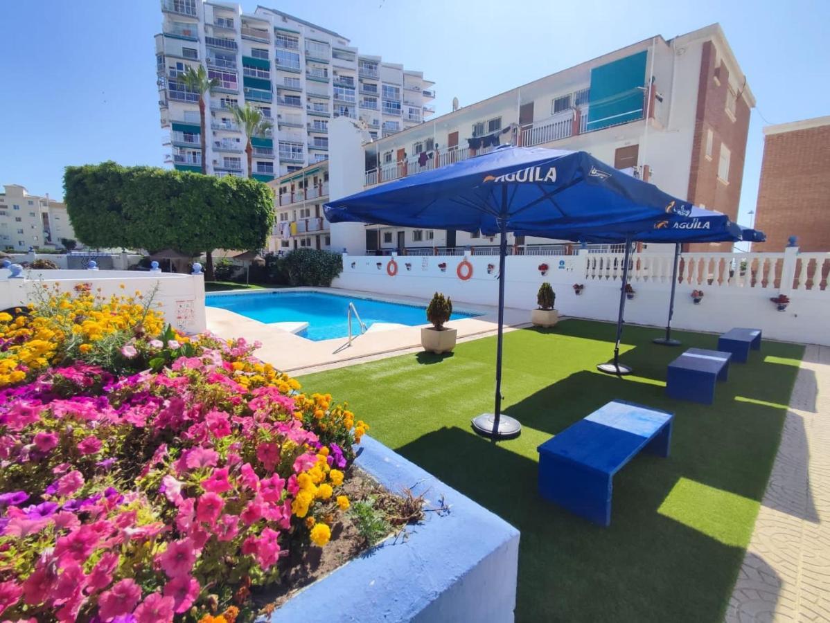 Luxury Beachfront Apartment In Benalmadena Costa מראה חיצוני תמונה