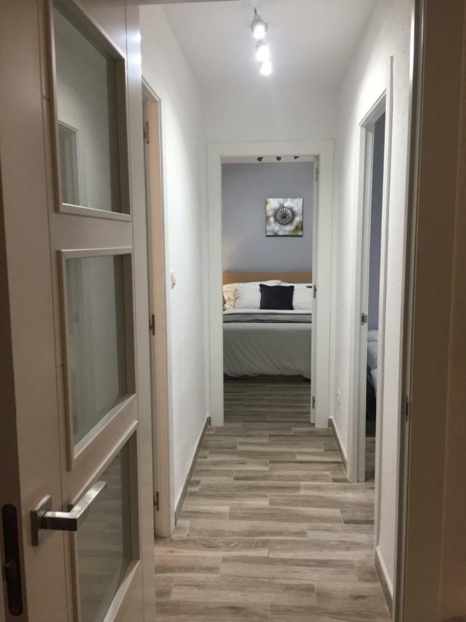 Luxury Beachfront Apartment In Benalmadena Costa מראה חיצוני תמונה