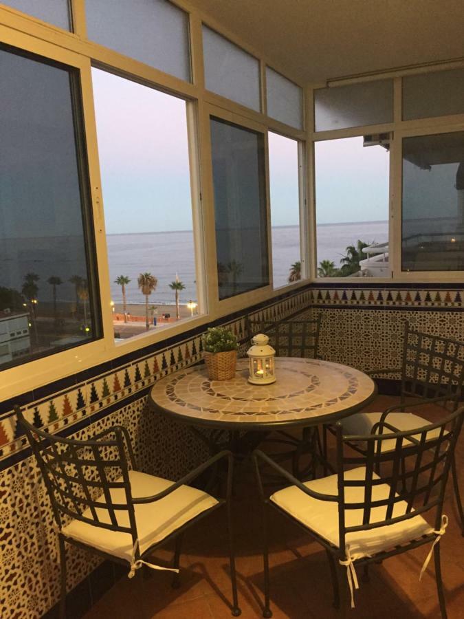 Luxury Beachfront Apartment In Benalmadena Costa מראה חיצוני תמונה