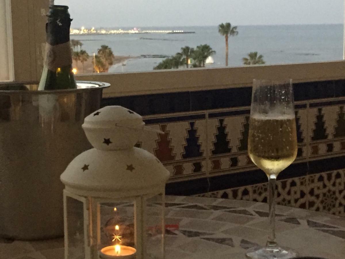 Luxury Beachfront Apartment In Benalmadena Costa מראה חיצוני תמונה